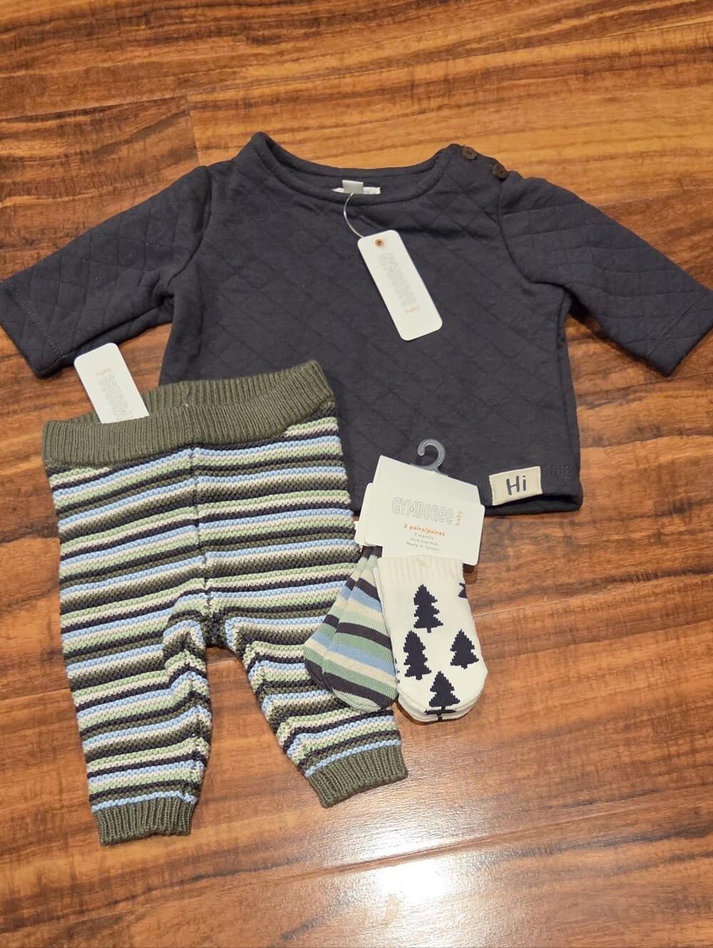 Gymboree NWT Newborn Black Quilted Sweatshirt, Striped Sweater Pants and Socks